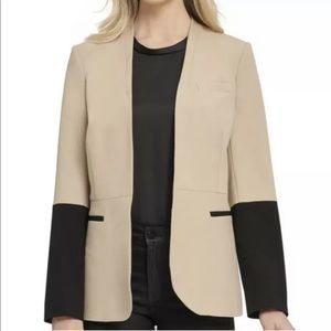 NWT DKNY open front, collarless Blazer